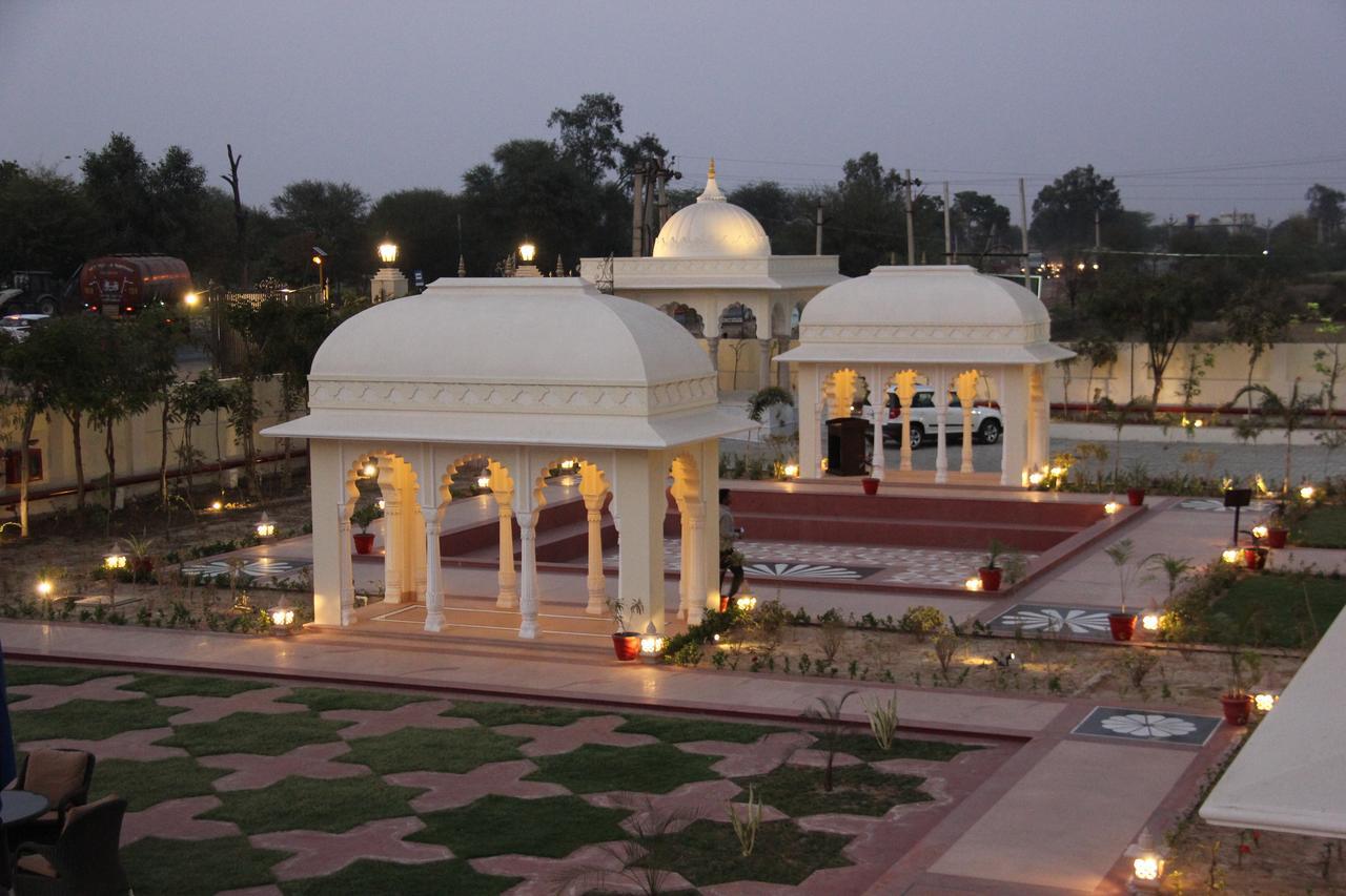 Dausa Laxmi Palace מראה חיצוני תמונה